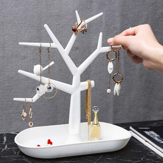 arbre-a-bijoux-decoratif-organisechic-astucieux