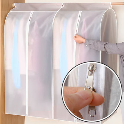 housse-vetement-anti-poussiere-espace