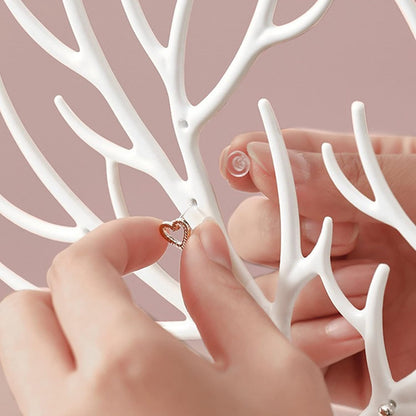 porte-bijoux-cerf-elegant-charme-nordique-presentoir